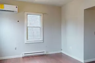 29 Gibbons Ave, Warwick, RI 02889 - Photo 3