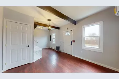 29 Gibbons Avenue, Warwick, RI 02889 - Photo 5