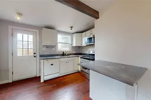 29 Gibbons Ave, Warwick, RI 02889 - Photo 7