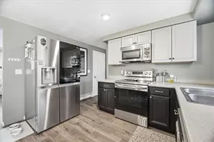 131 New River Rd, Lincoln, RI 02838 - Photo 15