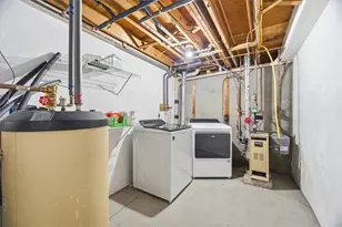 131 New River Rd, Lincoln, RI 02838 - Photo 25