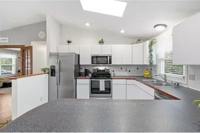 4 Melrose Drive, Coventry, RI 02816 - Photo 9