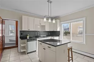 153 Ferncrest Ave, Cranston, RI 02905 - Photo 9