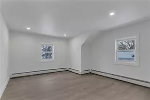 115 Campbell Ave, East Providence, RI 02916 - Photo 17