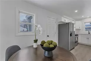 115 Campbell Ave, East Providence, RI 02916 - Photo 3