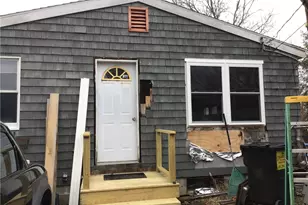 41 Enfield Ave, North Kingstown, RI 02852 - Photo 1