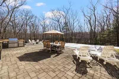 25 Hoyer Court, East Greenwich, RI 02818 - Photo 17