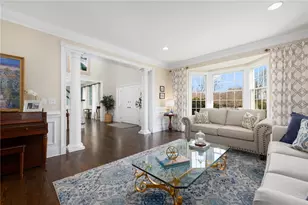 25 Hoyer Ct, East Greenwich, RI 02818 - Photo 7