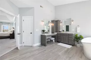 25 Hoyer Ct, East Greenwich, RI 02818 - Photo 23