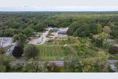 47 Tuckertown Road, South Kingstown, RI 02879 - Photo 3