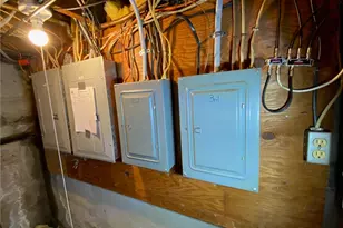 79 W Cole St, Pawtucket, RI 02860 - Photo 15