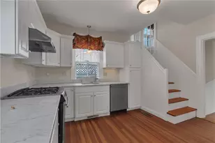 98 Butler Ave, Providence, RI 02906 - Photo 3
