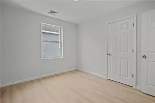 19 Newbury St, Providence, RI 02904 - Photo 45