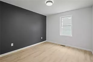 19 Newbury St, Providence, RI 02904 - Photo 19