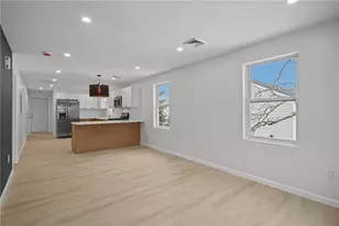 19 Newbury St, Providence, RI 02904 - Photo 27