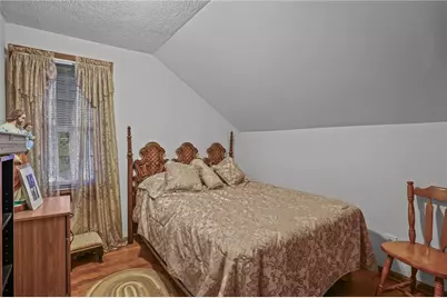 172 Ivy Street, East Providence, RI 02914 - Photo 27