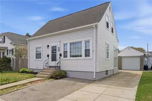53 Victory St, Cranston, RI 02910 - Photo 3