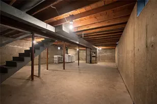 87 Pinehurst Ave, Providence, RI 02908 - Photo 7