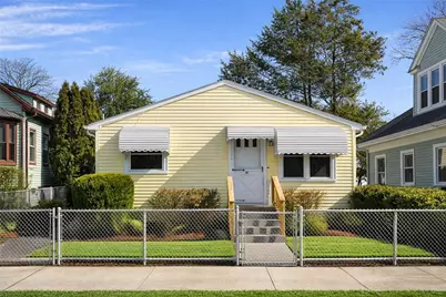 87 Pinehurst Avenue, Providence, RI 02908 - Photo 1