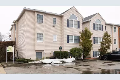 95 Park Place #201, Pawtucket, RI 02860 - Photo 1