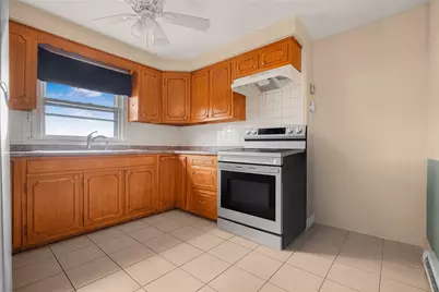 3421 Pawtucket Avenue #1, East Providence, RI 02915 - Photo 9