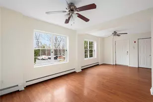 52 Lincoln St, Smithfield, RI 02917 - Photo 7