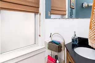 19 Carrington Ave, Providence, RI 02906 - Photo 27