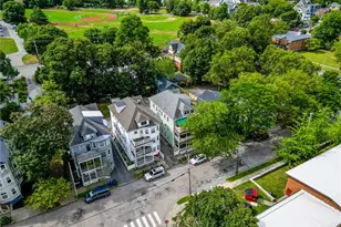 19 Carrington Ave, Providence, RI 02906 - Photo 3