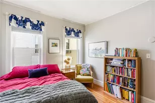 19 Carrington Ave, Providence, RI 02906 - Photo 15