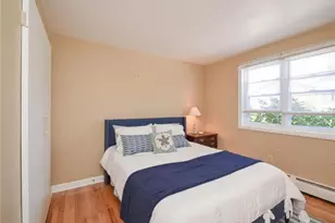 70 Carroll Ave, Newport, RI 02840 - Photo 35