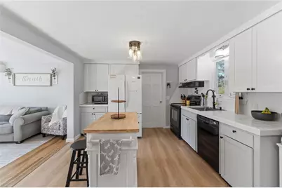 4 York Drive, Coventry, RI 02816 - Photo 11