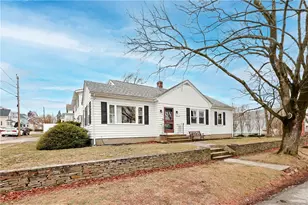 11 Browne St, Cranston, RI 02920 - Photo 1