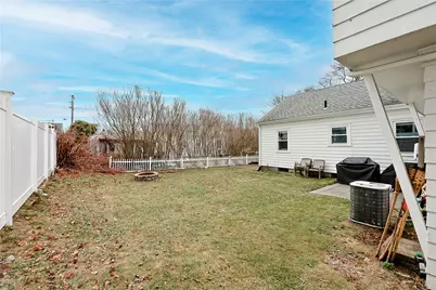 11 Browne Street, Cranston, RI 02920 - Photo 17