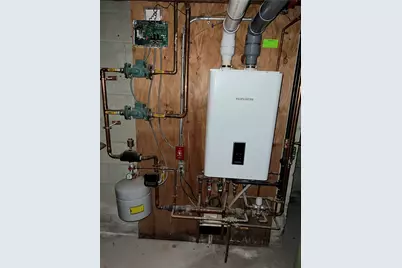 28 Hill Top Drive, Warwick, RI 02818 - Photo 25