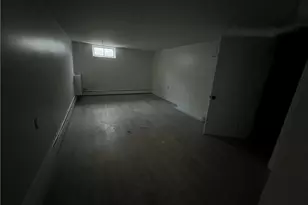 28 Hilltop Dr, Warwick, RI 02818 - Photo 23