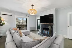 28 Weaver Ave, Newport, RI 02840 - Photo 3