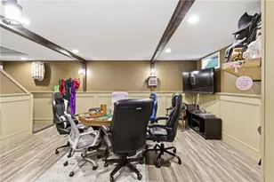 404 S Christopher Ave, Tiverton, RI 02878 - Photo 37