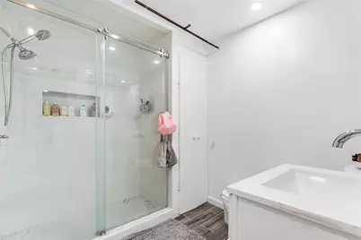 1605 Main Street, West Warwick, RI 02893 - Photo 27