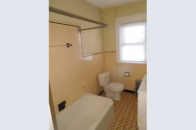 44 Gentian Avenue, Providence, RI 02908 - Photo 7