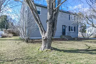 25 Watson Dr, Portsmouth, RI 02871 - Photo 27