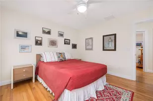 106 S Bay Dr, Narragansett, RI 02882 - Photo 27