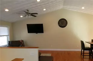 6 Heywood Ln, Johnston, RI 02919 - Photo 7