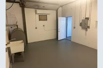 377 Washington Street, West Warwick, RI 02893 - Photo 5