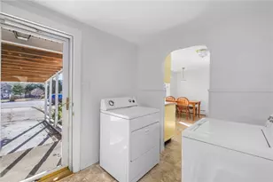 61 High View Dr, Cranston, RI 02921 - Photo 23