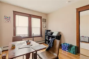 982 York Ave, Pawtucket, RI 02861 - Photo 21