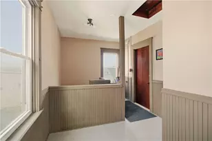 982 York Ave, Pawtucket, RI 02861 - Photo 39