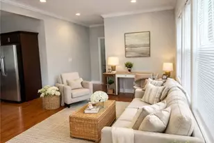 255 Waterman St, Providence, RI 02906 - Photo 3