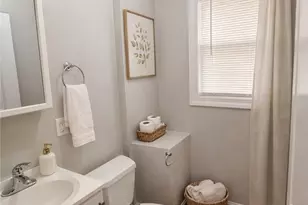 255 Waterman St, Providence, RI 02906 - Photo 15