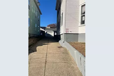 30 Fallon Avenue, Providence, RI 02908 - Photo 15