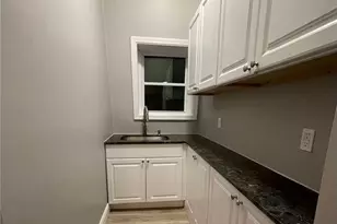 30 Fallon Ave, Providence, RI 02908 - Photo 7